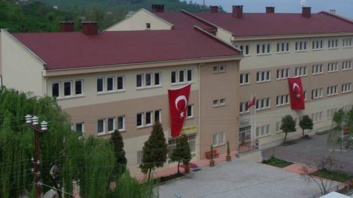 Piraziz Mesleki ve Teknik Anadolu Lisesi Fotoğrafı